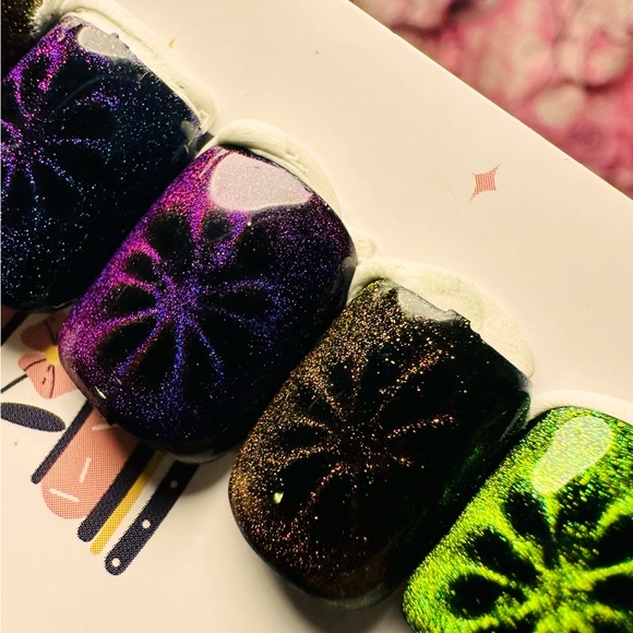 Floral Galaxy~ Gel Nails ~ Set Of 22 - Picture 5 of 12